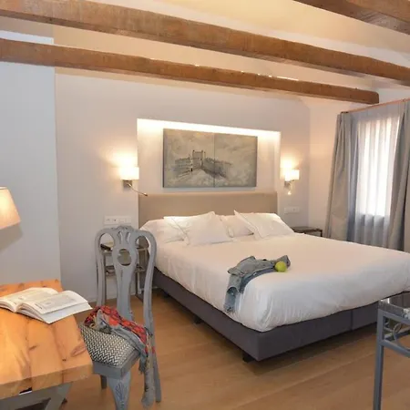 Boutique De Silleria 4* Толедо
