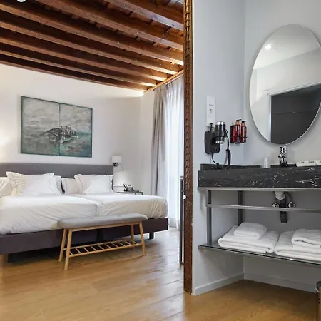 Silleria - Historic Boutique Hotel